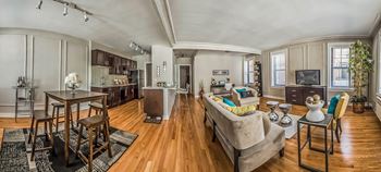 Hardwood Floors at Reside on Surf Apartments, 60657-6450, IL